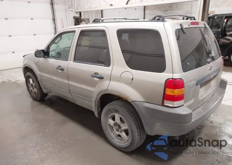 2001 Ford Escape Xlt from USA, damaged, VIN 1FMYU03151KB27145